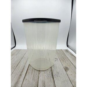 Vintage Tupperware Fresh N Cool Storage Container 5058 and Lid 5059